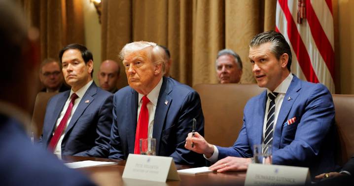 El gobierno de Trump admite ante el Congreso que actualmente carece de justificación legal para atacar Venezuela