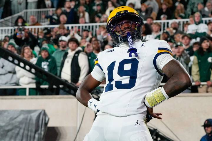 “I Have a Confession”: $250M Michigan Booster Publicly Airs Problem With Bryce Underwood The $250M Michigan Booster raises concerns about Bryce Underwood in a public confession about the quarterback.