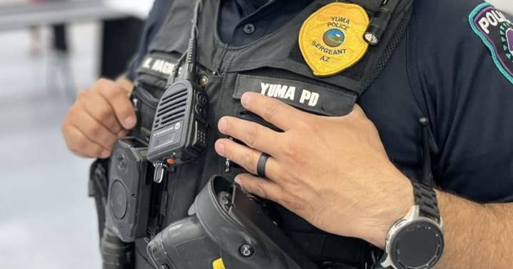 Dos heridas tras choque en Yuma