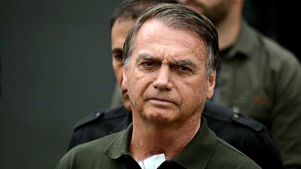 Corte suprema de Brasil analiza apelación de Bolsonaro a condena de 27 años