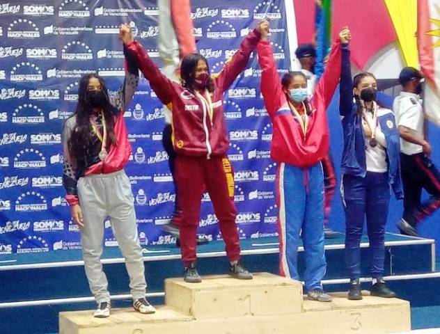 Primera presea dorada de una warao en Juegos Nacionales: Gleymaris Beria