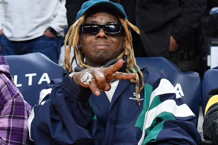 Lil Wayne Falls Ill, Misses High