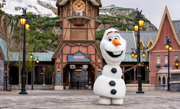 Disney incorpora IA para dar vida a un Olaf que saluda, camina y muestra emociones