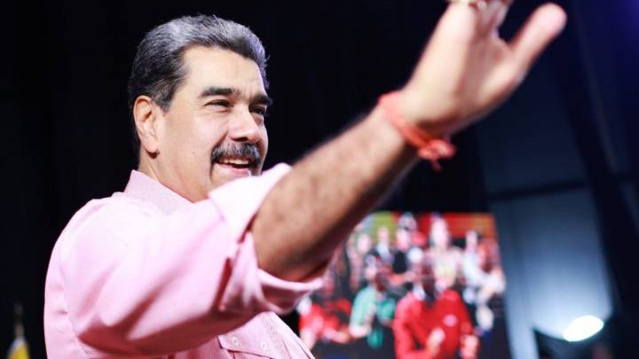Presidente Maduro encabeza reunión con la Dirección Nacional del PSUV y la JPSUV