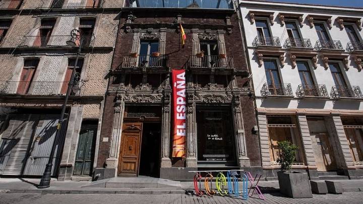 El Centro Cultural España en México celebra sus 23 años de fundación con gran merequetengue