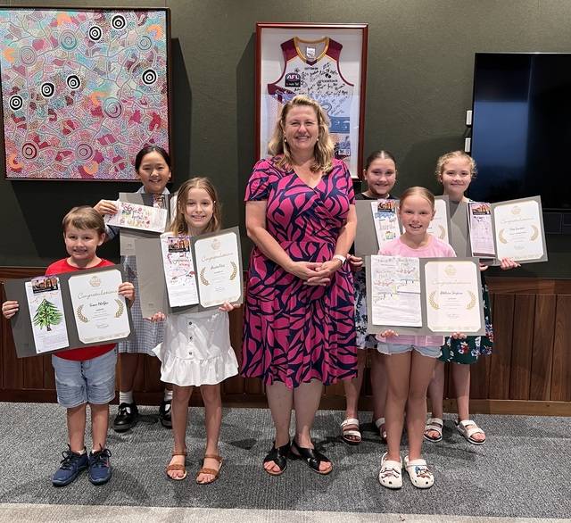 Kids’ card comp is back on - Ipswich West Moreton Today