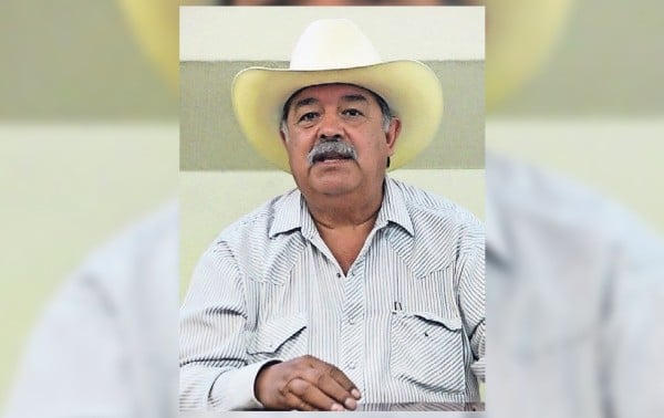 Frenan amenazas a campesinos