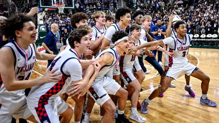 Vote for the Lansing area's top boys basketball team for 2025