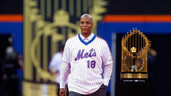Trump pardons Mets legend Darryl Strawberry