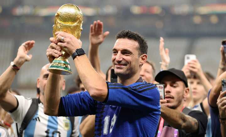 La "Scaloneta" va contra Angola desde las 13