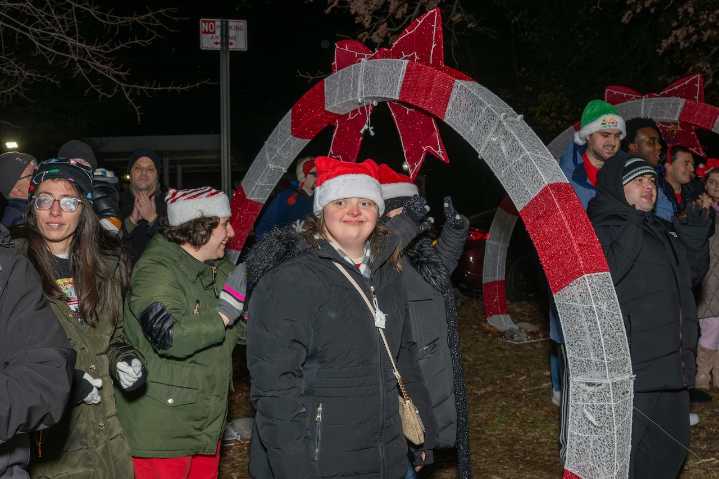 Santa, songs, and a sign language twist make GRACE Foundation’s Staten Island tree lighting magical