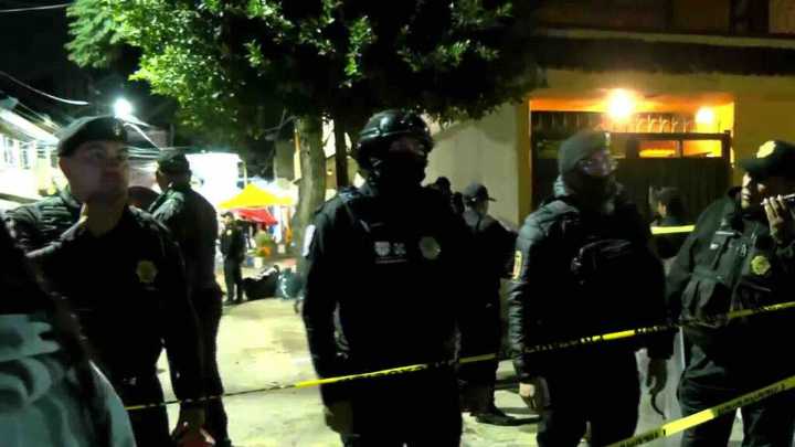 Balacera afuera de panteón en Coyoacán deja dos muertos y un herido