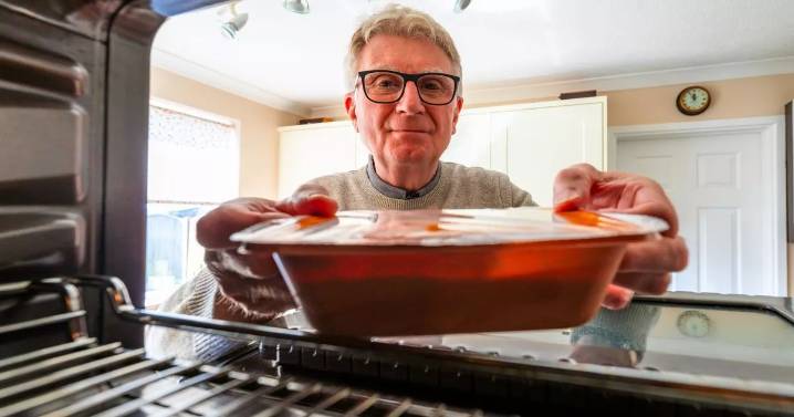 Major new study links UPFs like ready meals and crisps to pre