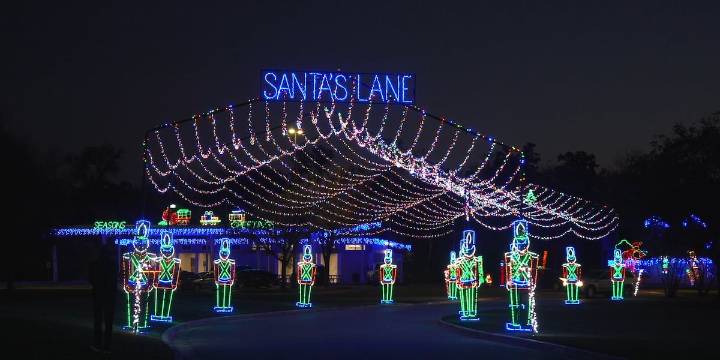 City of College Station’s annual Lights On event returns for the holidays
