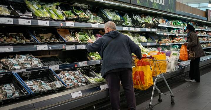 Urgent 'health risk' warning over supermarket dinner staple