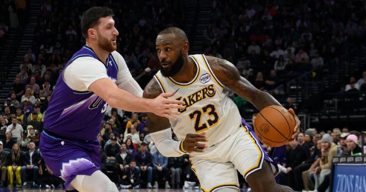 LeBron James won't play for Lakers vs. Pelicans as he continues to manage injury