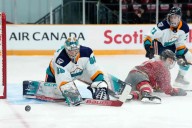 Taylor Girard's third-period hat trick leads Sirens to shutout win in PWHL opener