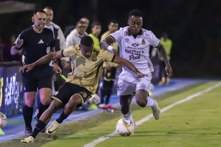 ÁGUILAS DORADAS VS. DEPORTES TOLIMA