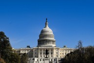 News Wrap: At 35 days, government shutdown ties record for longest in history