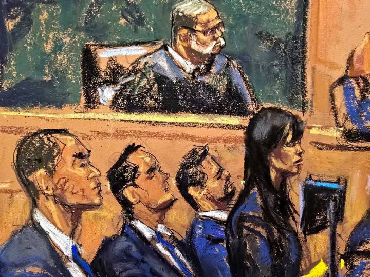 Trial opens for governors’ aide accused of taking payment to serve Chinese government