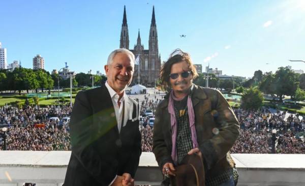 Johnny Depp fue declarado Visitante Ilustre de La Plata