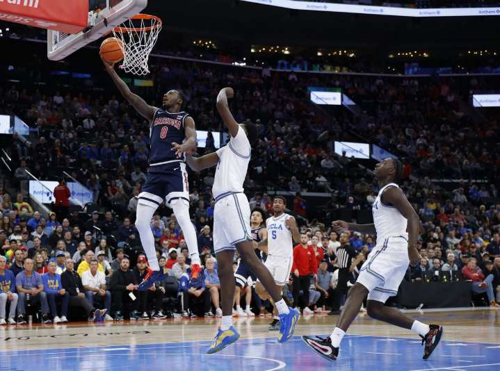 How No. 5 Arizona topped No. 15 UCLA: Wildcats vets step up for star freshmen in crunch time