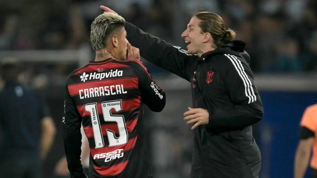 Jorge Carrascal generó preocupación en Flamengo; no terminó el partido contra Sport Club do Recife