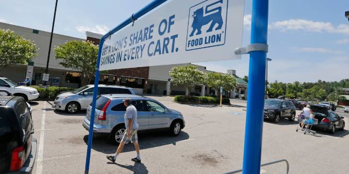 Argument over turkey leads to shooting at Food Lion grocery store in North Carolina