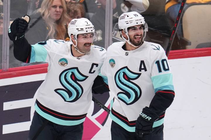 A busy group chat, a mix of characters and accountability make for strong NHL locker rooms