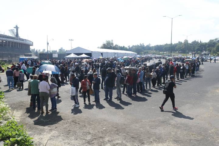 Cancela UNAM jornada de vacunación por agresión a su personal