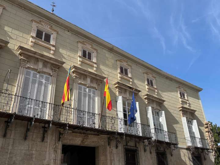 Nuevas subvenciones en apoyo a asociaciones, entidades agrarias y clubes deportivos en Orihuela