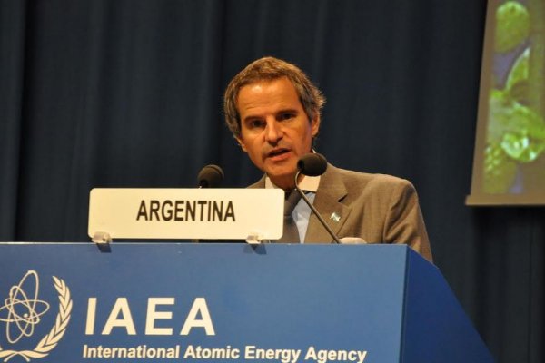 Aunque la detesta, Milei quiere que el argentino Grossi conduzca la ONU