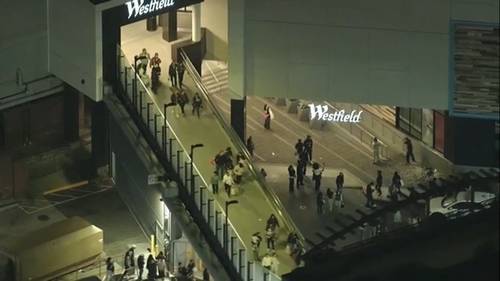 Westfield Valley Fair shooting: 2 injured in Black Friday shooting at California mall