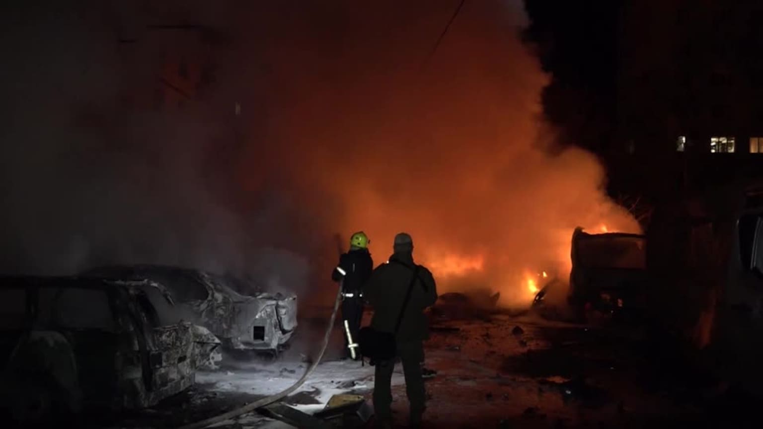 U.S. peace plan calls for Ukraine to give up land, weapons, sources say