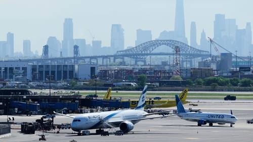 Newark Airport: Multiple ground stops issued, over 100 flights cancelled amid staffing shortages, government shutdown