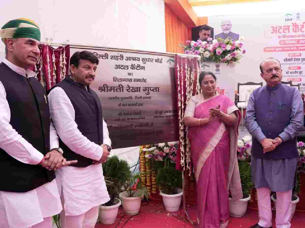 Delhi: CM Gupta lays foundation stone for first ‘Atal’ canteen