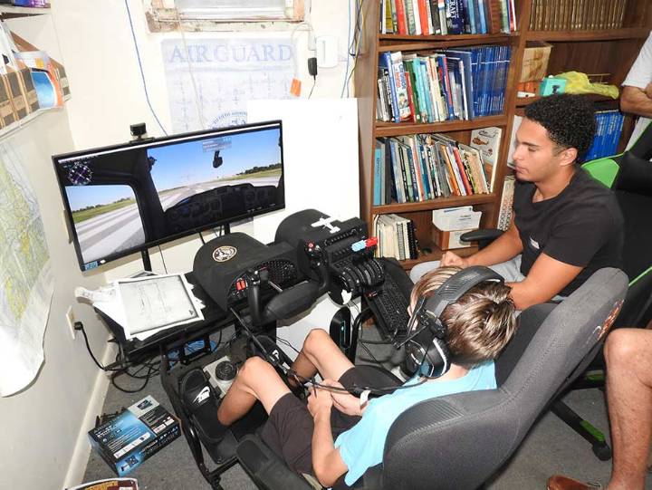 A Busy Day in The Leesburg  EAA Hangar