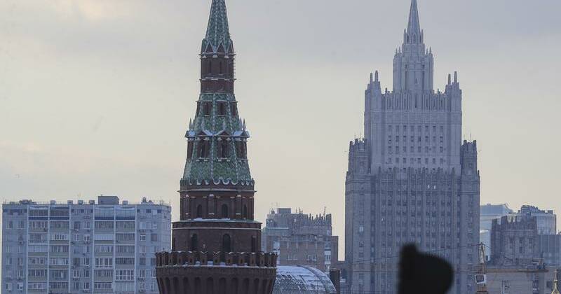Kremlin wants war to end but peace is 'stalled'