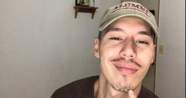 Ni que el peine fuera de oro: la locura que cobra un barbero por un corte de pelo