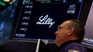 Novo Nordisk stumbles against Eli Lilly in GLP-1 drug battle. Which stock is best?