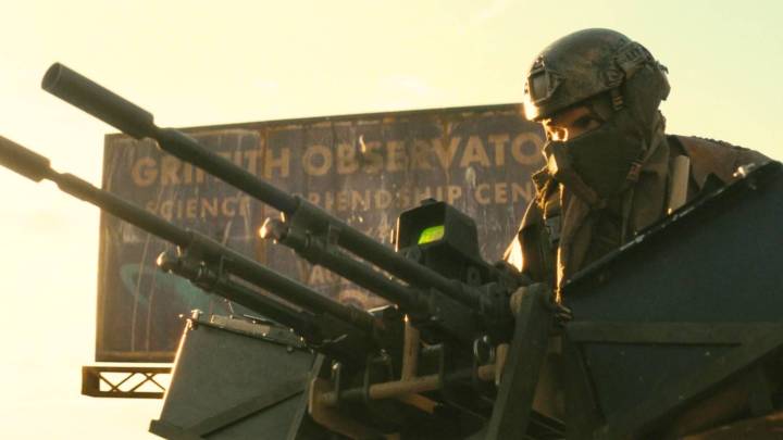 The Sci-Fi Action Series That "Has No Business Being As Good As It Is" Makes a Comeback on Streaming Ahead of Season 2