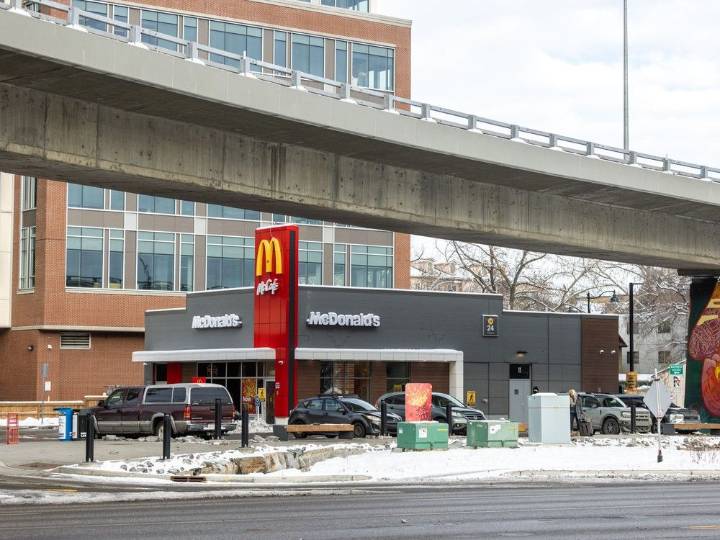 Traffic, garbage, crime concerns after McDonald's opens in Bridgeland