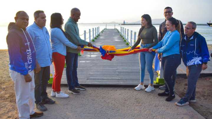 Puerto La Cruz fortalece su infraestructura turística con la rehabilitación del muelle del Paseo de la Cruz y el Mar