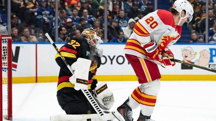 Flames beat Canucks 5-2 to finish back-to-back set with 3rd straight win