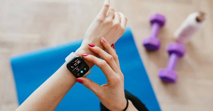 Estos son los smartwatches que combinan tecnología y estilo que no pueden faltar en tu muñeca