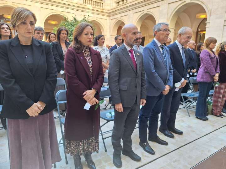 El 25-N se celebra en Málaga bajo la unidad institucional en contra de la violencia machista