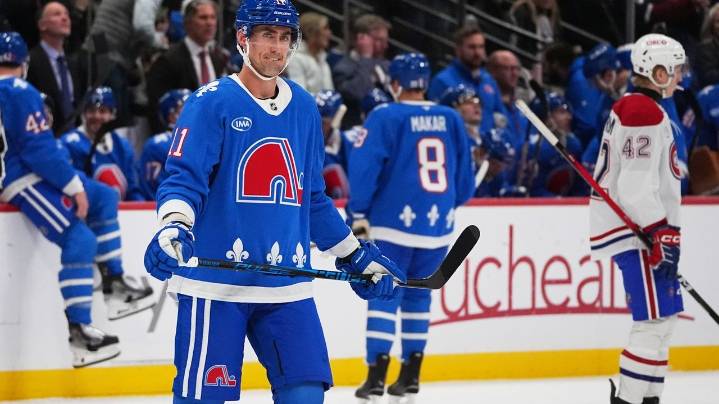 Brock Nelson has 4 points as surging Avs beat Canadiens 7