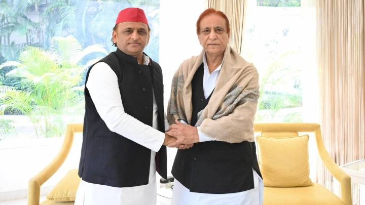 SP’s Comeback Chemistry On Display: Akhilesh And Azam Send Message Of Strength Amid Challenges