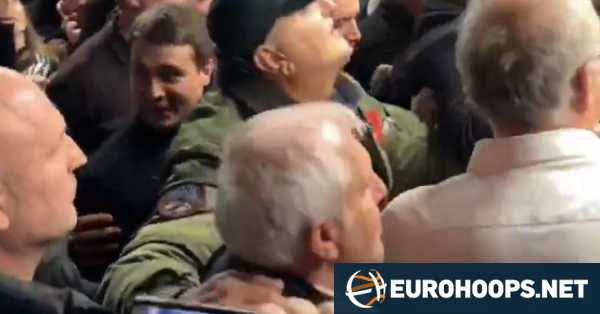 Massive crowd greets Željko Obradović upon arrival in Belgrade