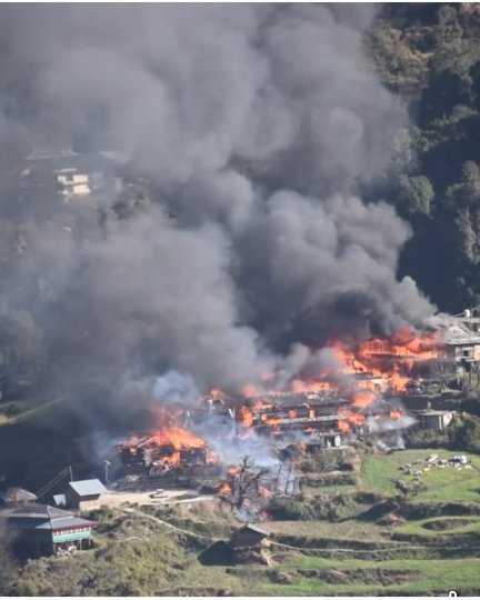 Entire Jhaniyar Village reduced to ashes in massive fire, 16 houses and two temples destroyed in Kullu’s Tirthan Valley